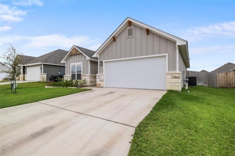 8114 Timber Hollow LN, Temple, TX 76502
