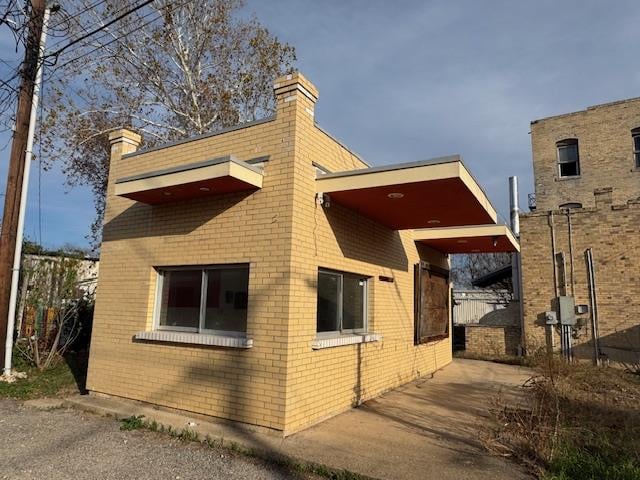 109 Ne 2nd ST, Smithville, TX 78957