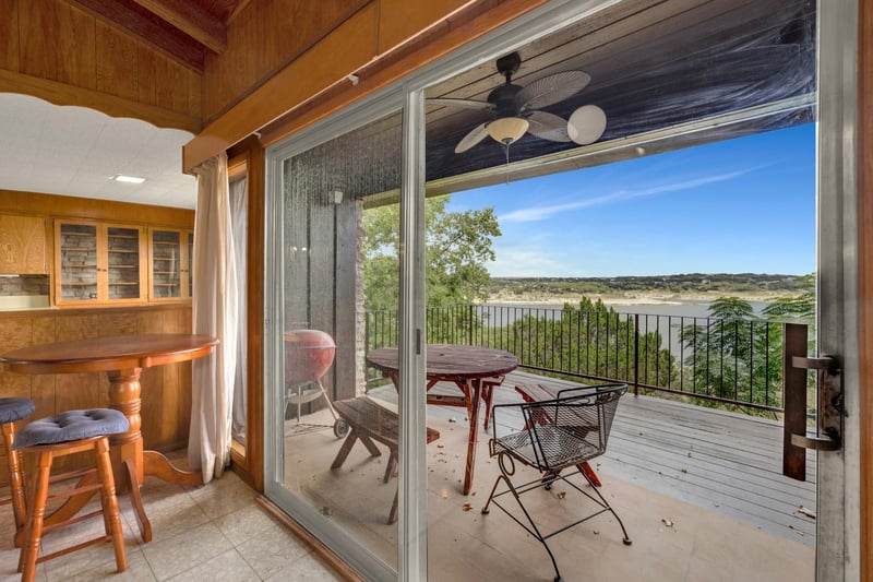 937 Hillcrest FRST, Canyon Lake, TX 78133