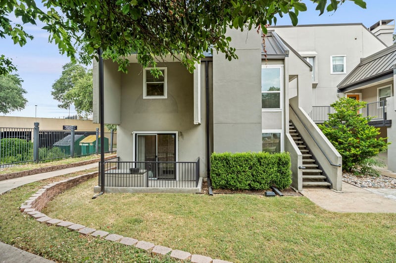935 La Posada DR #148, Austin, TX 78752