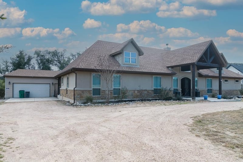 201 Ash Juniper Way, Bertram, TX 78605
