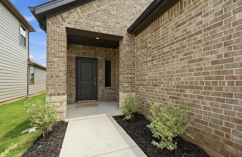 444 Lucky Ave, Elgin, TX 78621