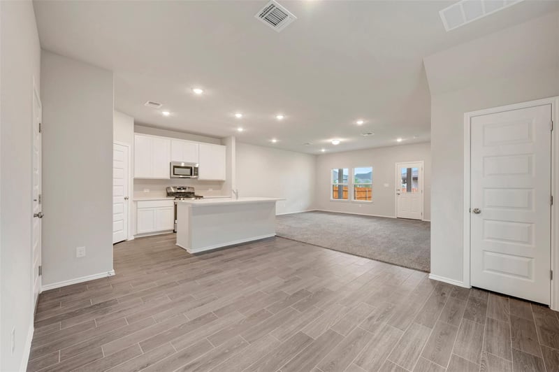 126 Big Banyan DR, Dripping Springs, TX 78620