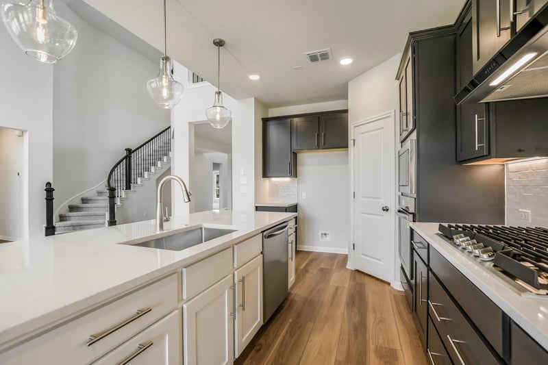 262 Smithsonian LN, Kyle, TX 78640