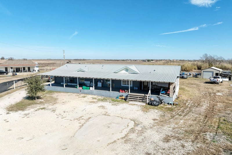 20113 Maynard CT, Coupland, TX 78615