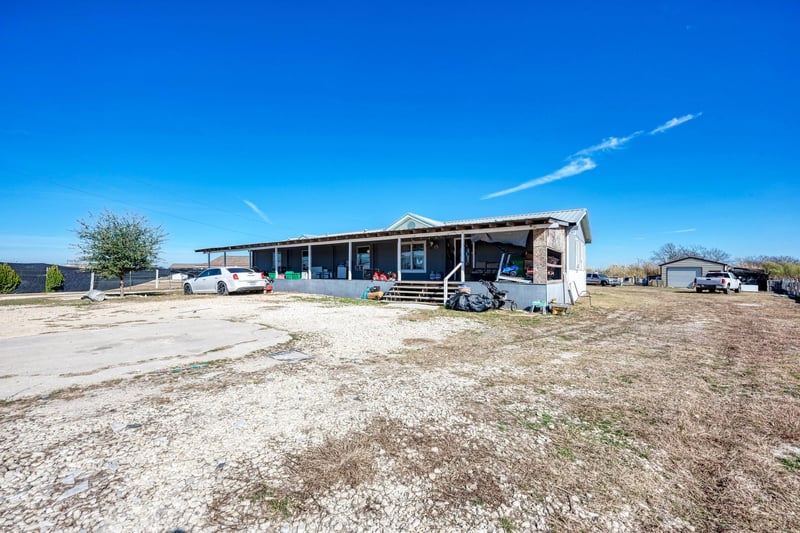 20113 Maynard CT, Coupland, TX 78615