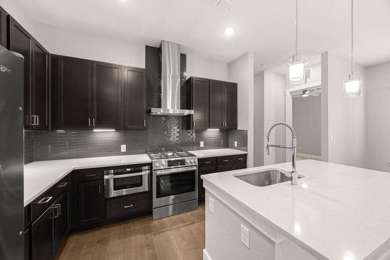 4325 Jackson Ave #2202, Austin, TX 78731