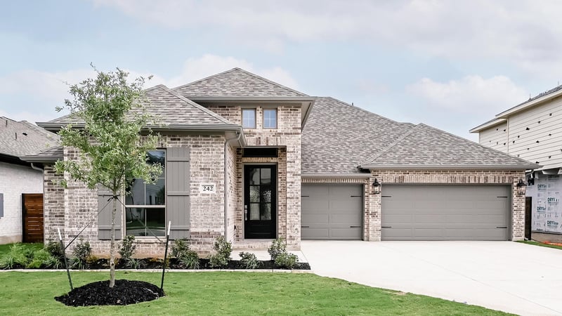 242 Melody RD, Lockhart, TX 78644
