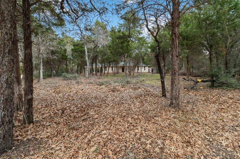 581 Highway 95 Hw, Elgin, TX 78621