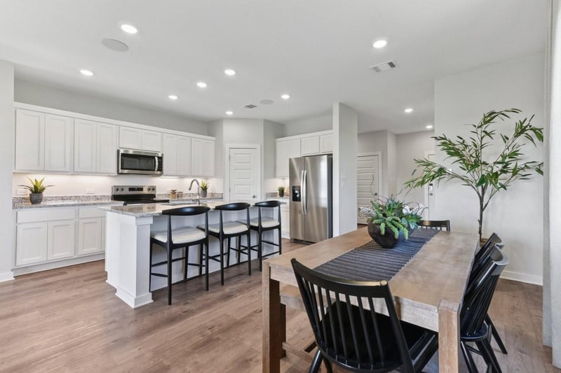 112 Hornet ST, Elgin, TX 78621