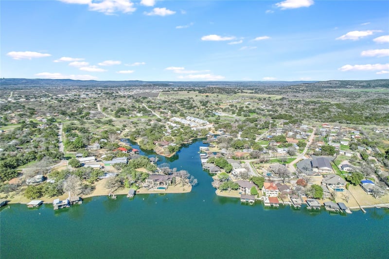 2419 Cherry LN, Kingsland, TX 78639