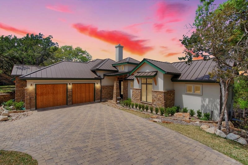 125 Clubhouse DR, Lakeway, TX 78734