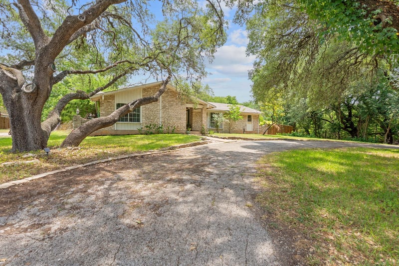 13205 Onion Creek DR, Manchaca, TX 78652