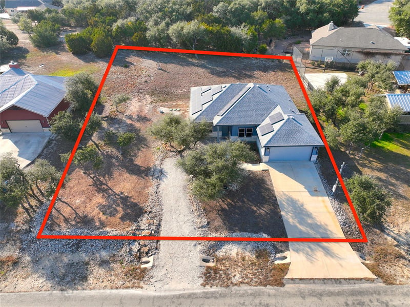 381 Monarch , Canyon Lake, TX 78133