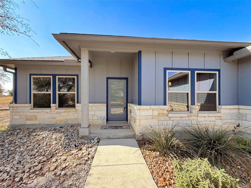 381 Monarch , Canyon Lake, TX 78133
