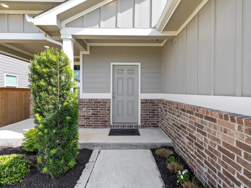 472 Josey Wales DR, Jarrell, TX 76537