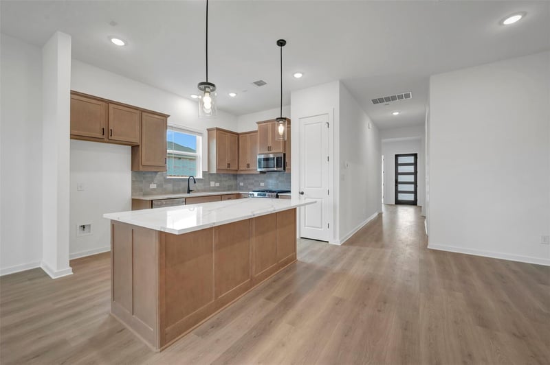174 Norway Spruce ST, Dripping Springs, TX 78620