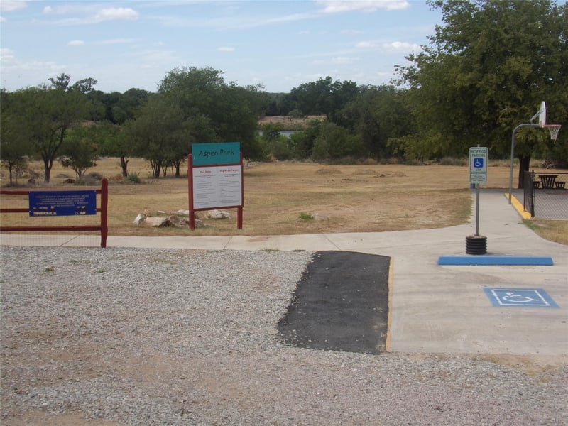 Lot 141 Pine Ln, Cottonwood Shores, TX 78657