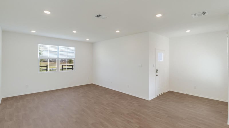 216 Constanza TRL, Bastrop, TX 78602