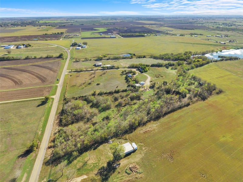 4580 County Road 404, Taylor, TX 76574
