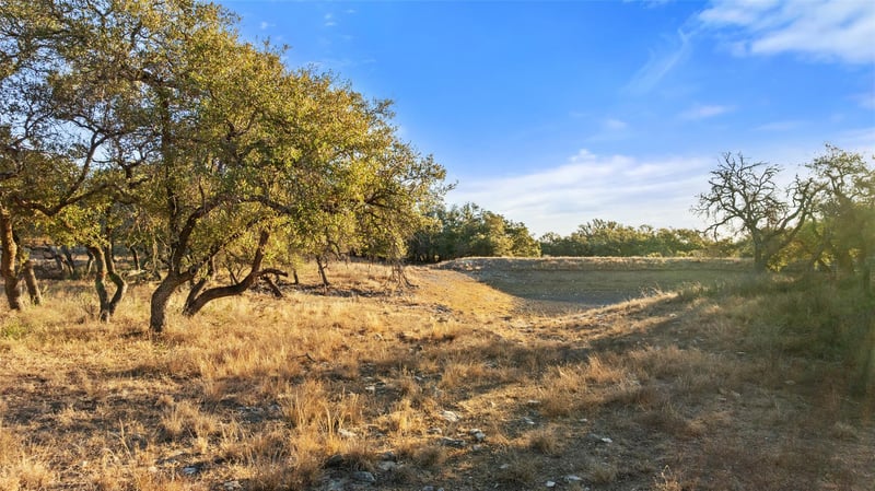 1422-10 Rm 2766 , Johnson City, TX 78636