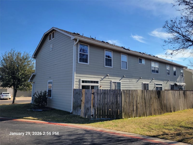 2632 Century Park BLVD #60, Austin, TX 78727
