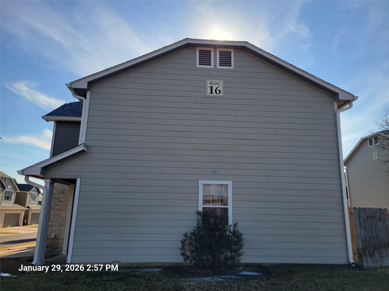 2632 Century Park BLVD #60, Austin, TX 78727