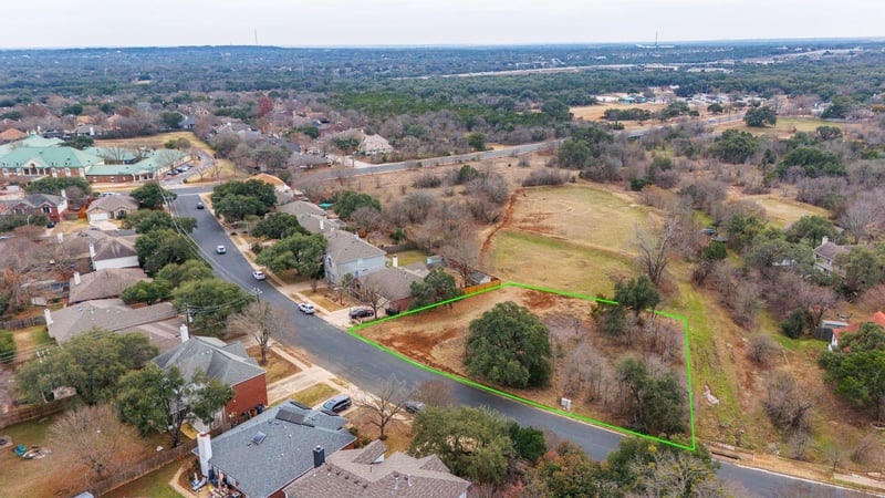 5609 Kayview DR, Austin, TX 78749