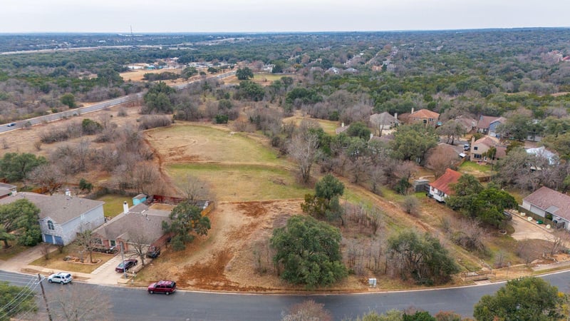 5609 Kayview DR, Austin, TX 78749