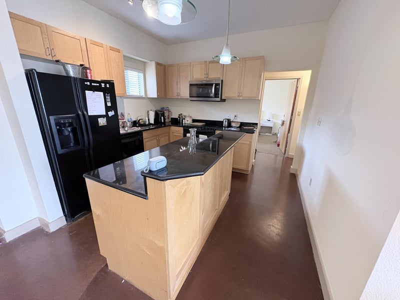 711 26th ST #700, Austin, TX 78705