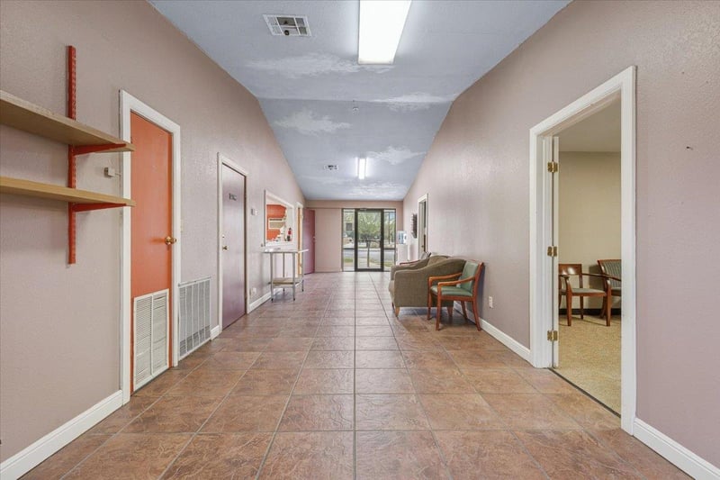 2418 Fm 1704 , Elgin, TX 78621