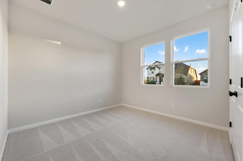 2509 Walking Y RD, Georgetown, TX 78633