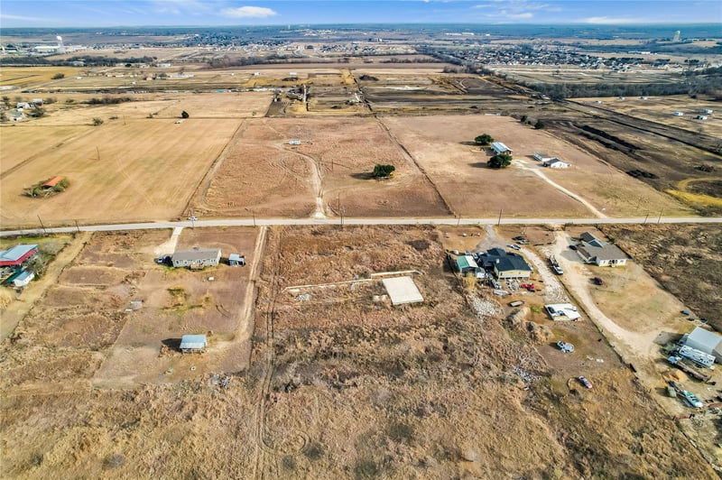 14020 Klaus LN, Elgin, TX 78653
