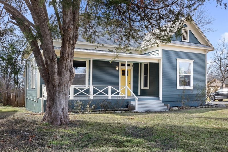 1019 4th ST, Taylor, TX 76574