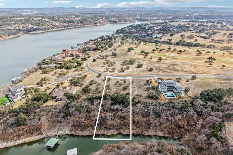 3100 Kahala Sunset DR, Spicewood, TX 78669