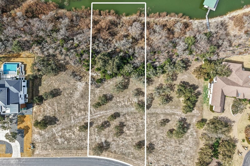 3100 Kahala Sunset DR, Spicewood, TX 78669