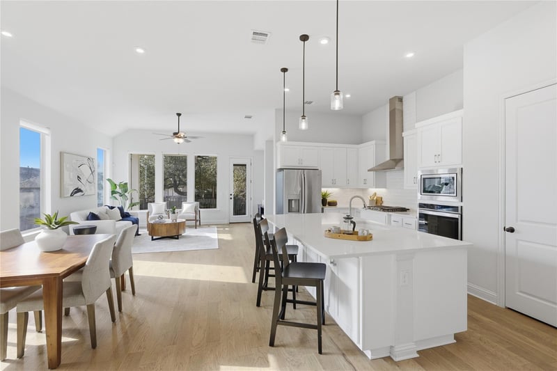 225 Diamondback DR, Georgetown, TX 78628