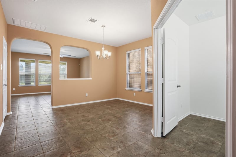 1720 Bovina DR, Leander, TX 78641