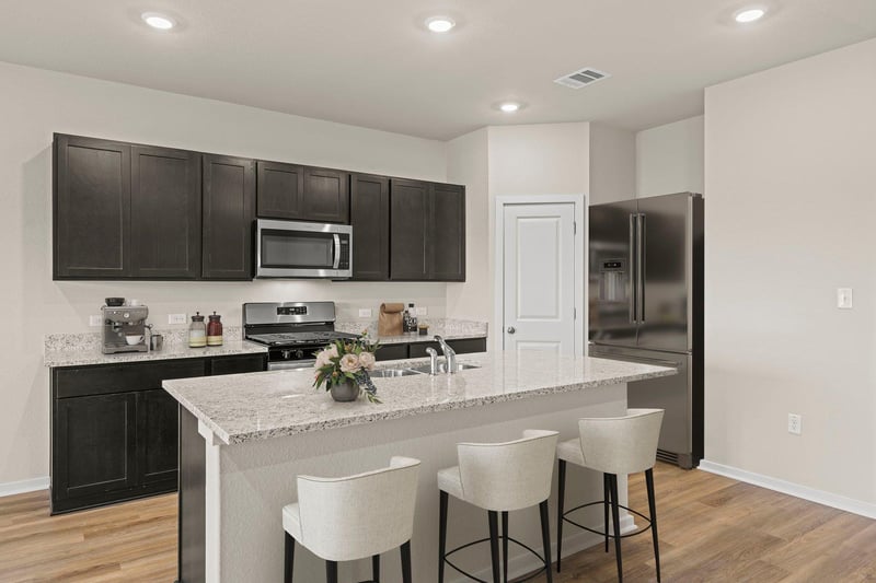 25533 Flora Bella LN, Elgin, TX 78621