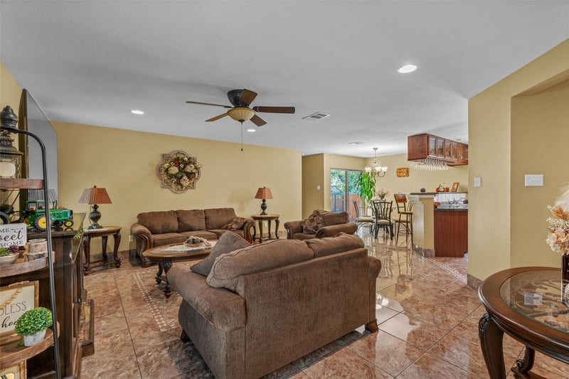 611 Big Bend TRL, Taylor, TX 76574