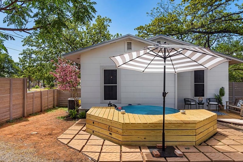 510 Orange ST, Fredericksburg, TX 78624