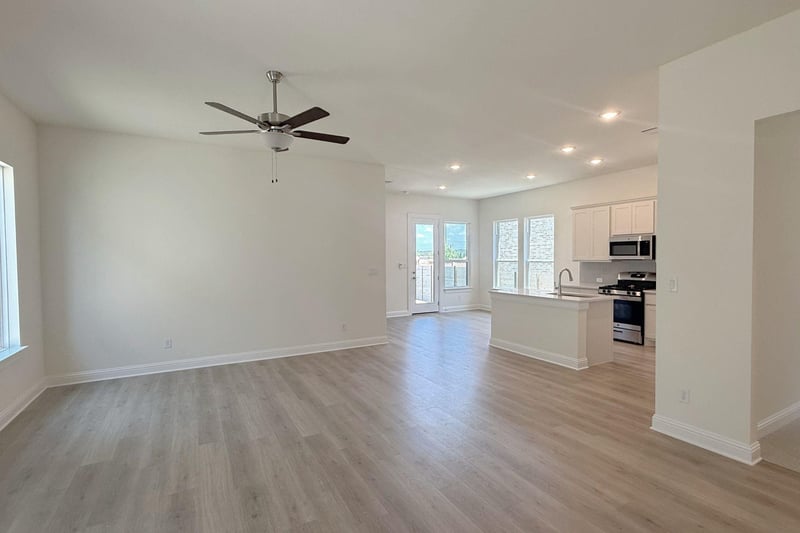 1012 Stonehill DR, Georgetown, TX 78633