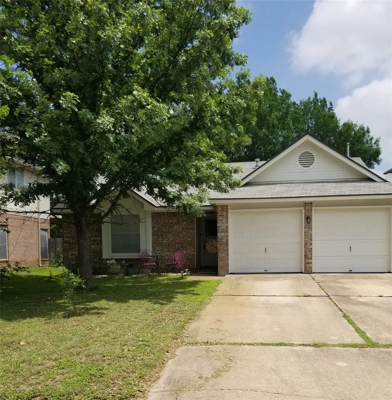 806 Black Locust DR, Pflugerville, TX 78660