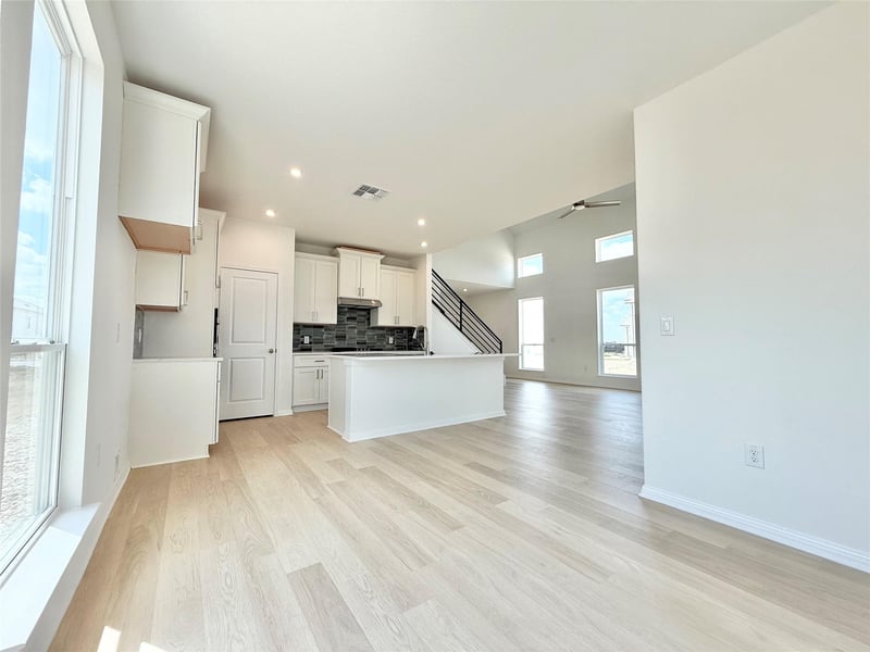 476 Young ST, Buda, TX 78610