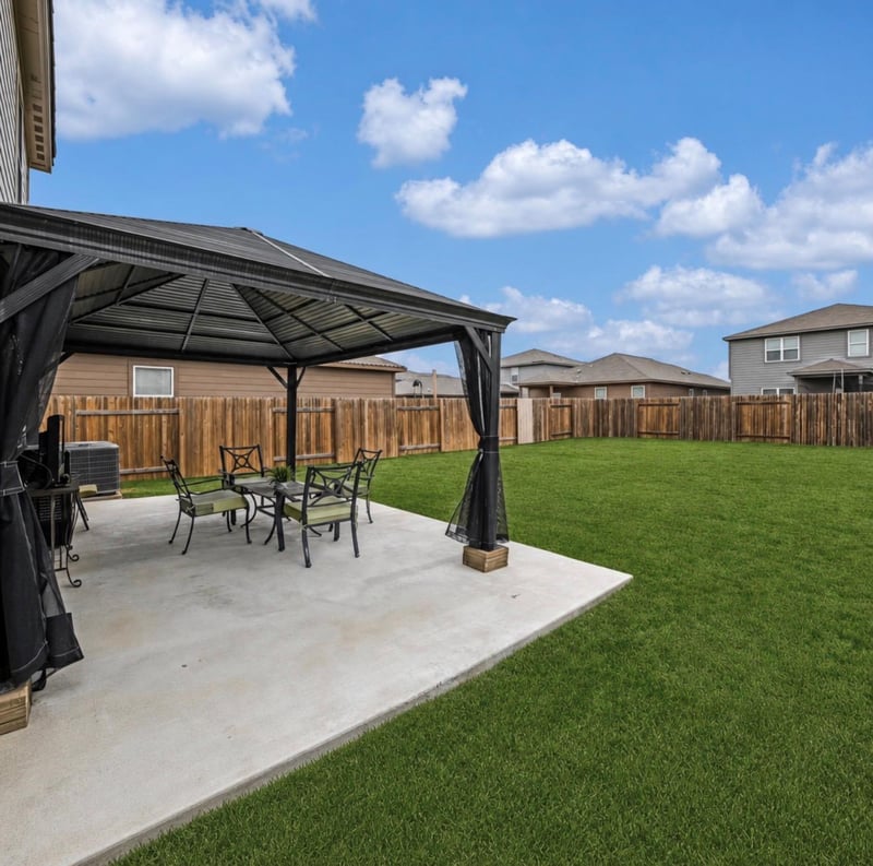 126 Star Spangled DR, Liberty Hill, TX 78642