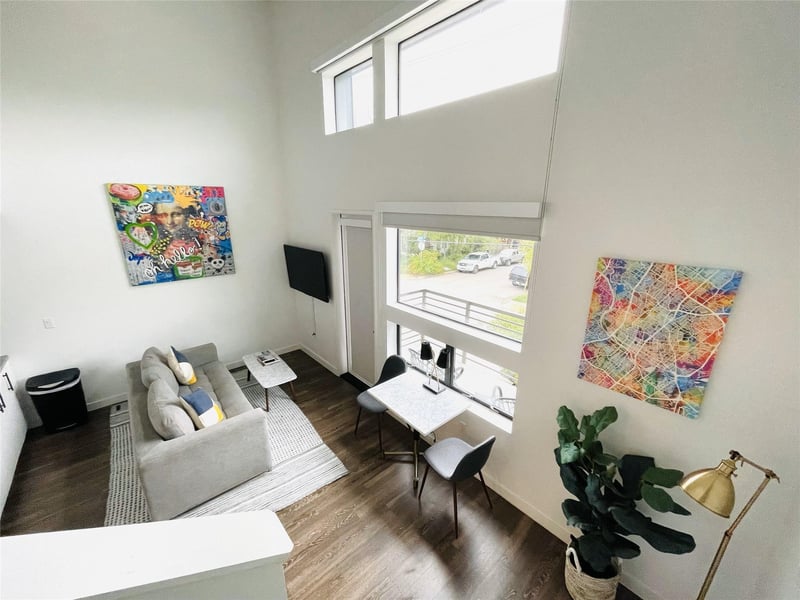 49 Navasota ST #201, Austin, TX 78702