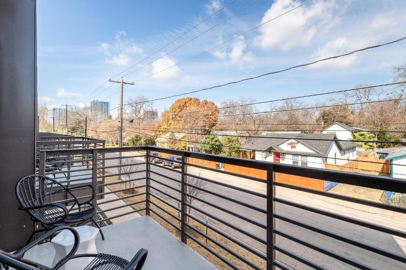 49 Navasota ST #201, Austin, TX 78702