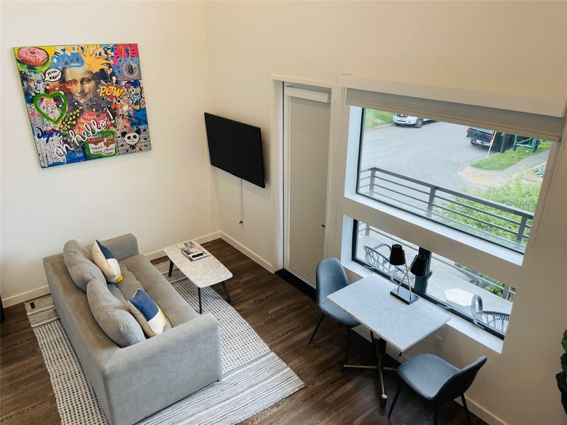 49 Navasota ST #201, Austin, TX 78702