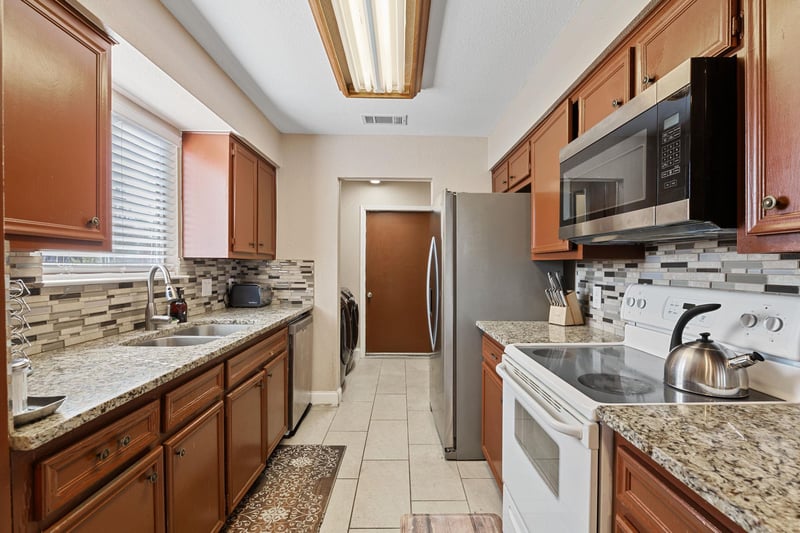 1602 Plateau RDG, Cedar Park, TX 78613