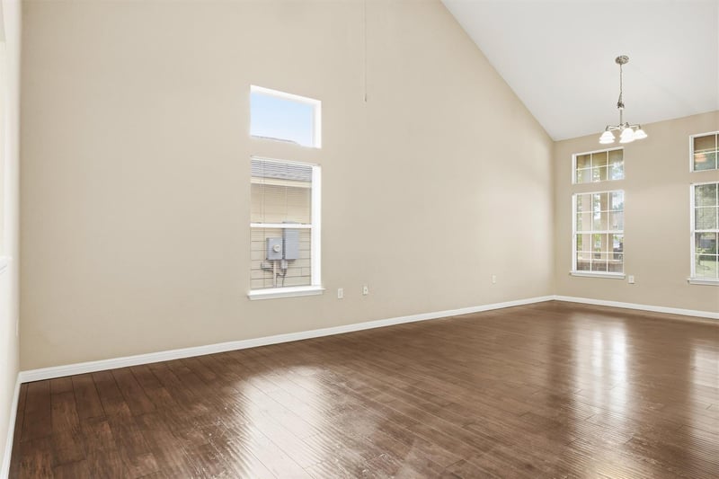 12909 Noche Clara DR, Del Valle, TX 78617